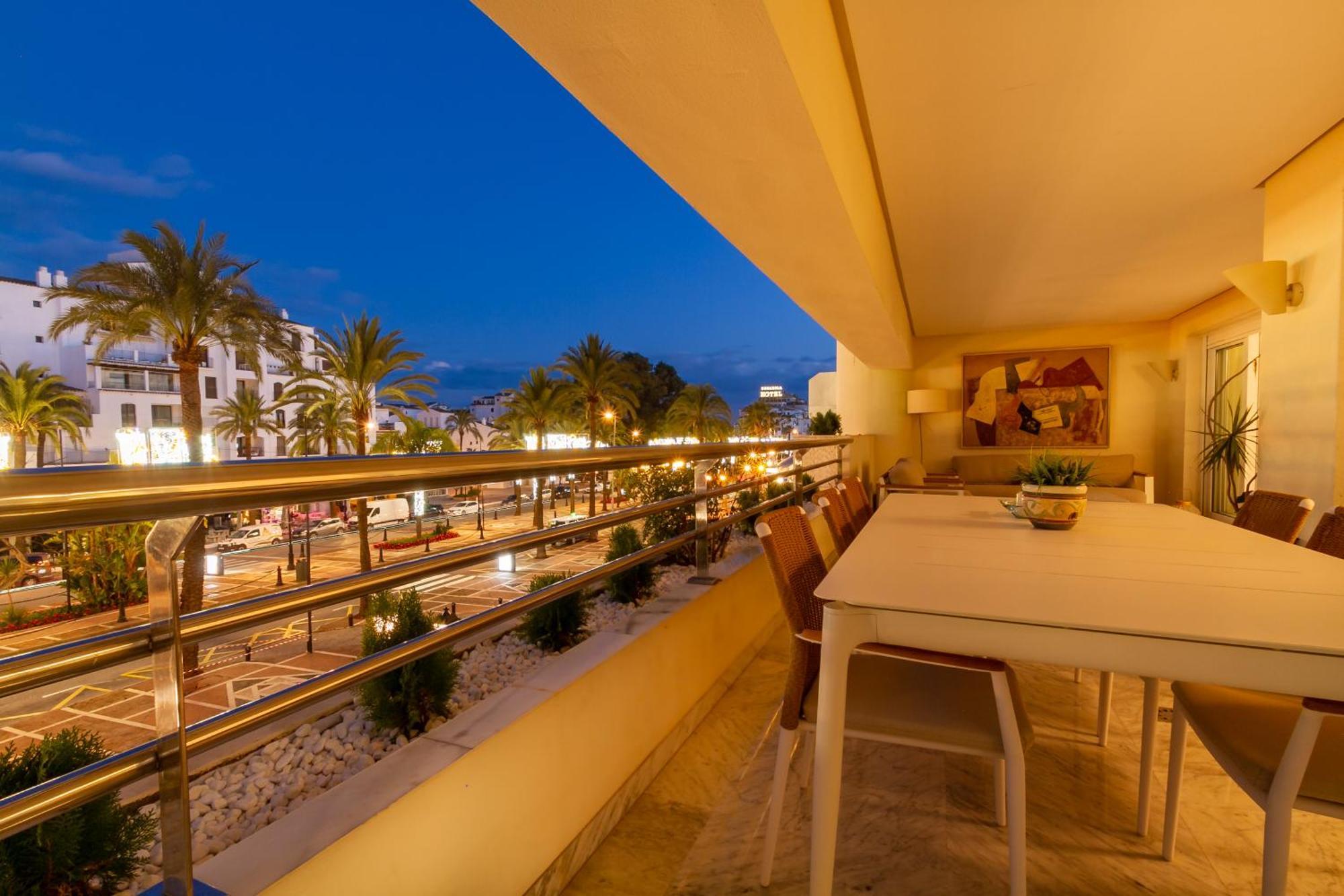 Banus - Playas Del Duque Luxury