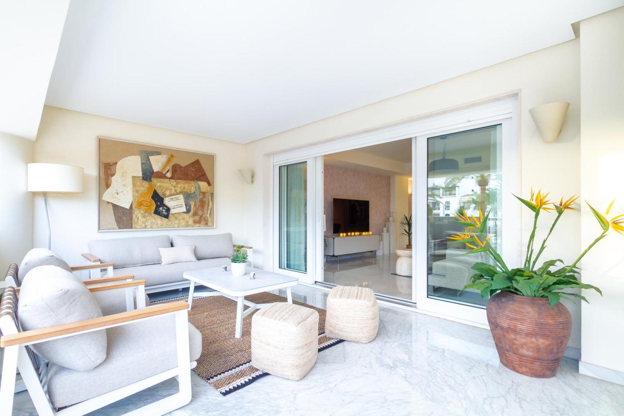Banus - Playas Del Duque Luxury *