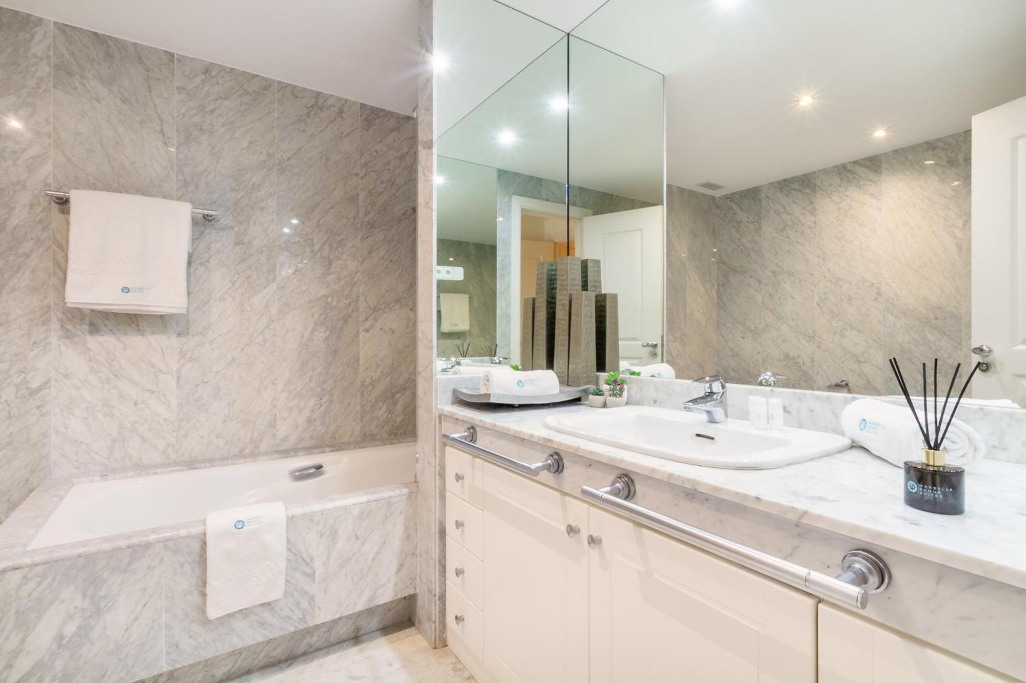Apartamento Banus - Playas Del Duque Luxury
