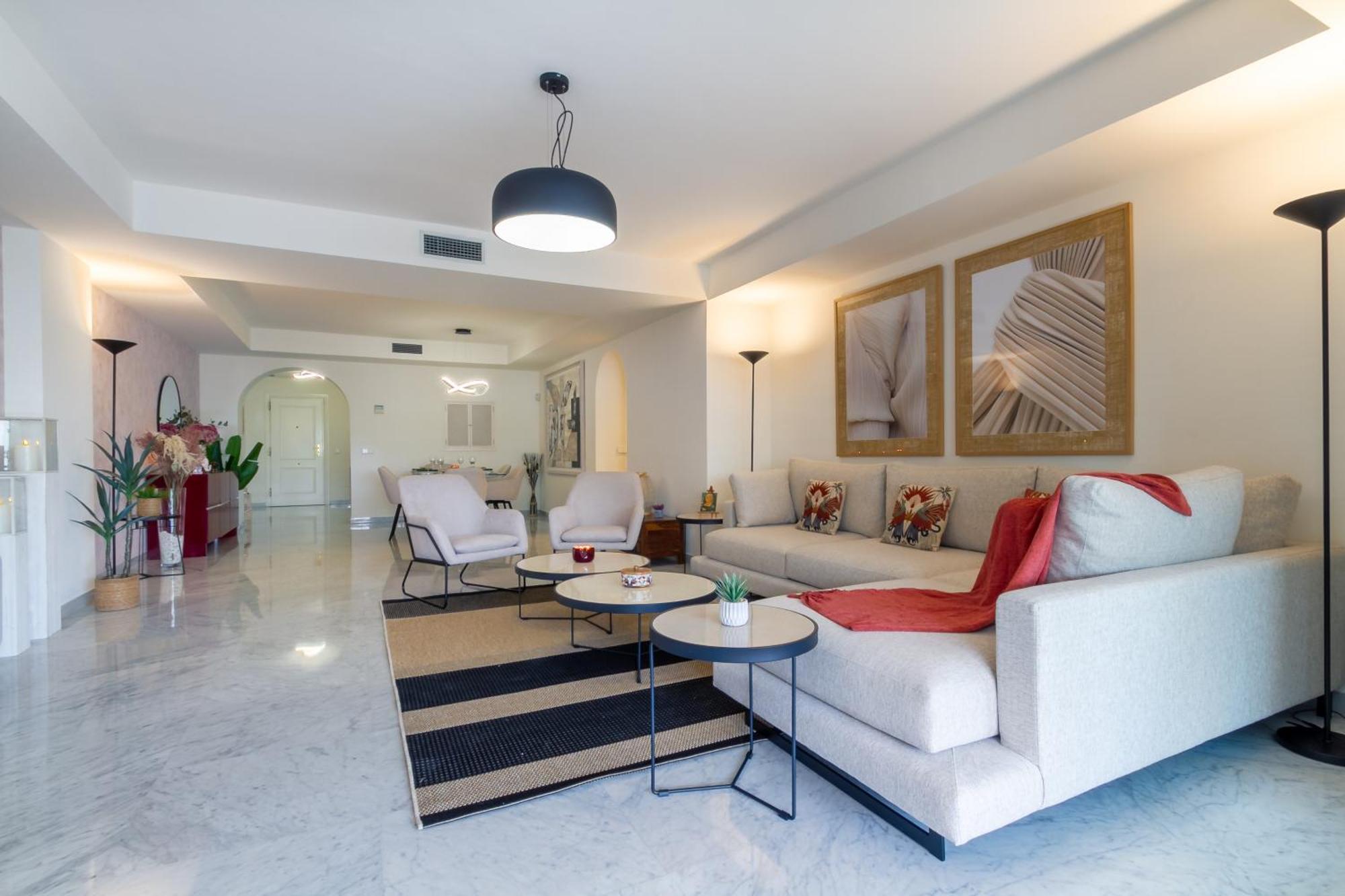 Banus - Playas Del Duque Luxury * Marbella